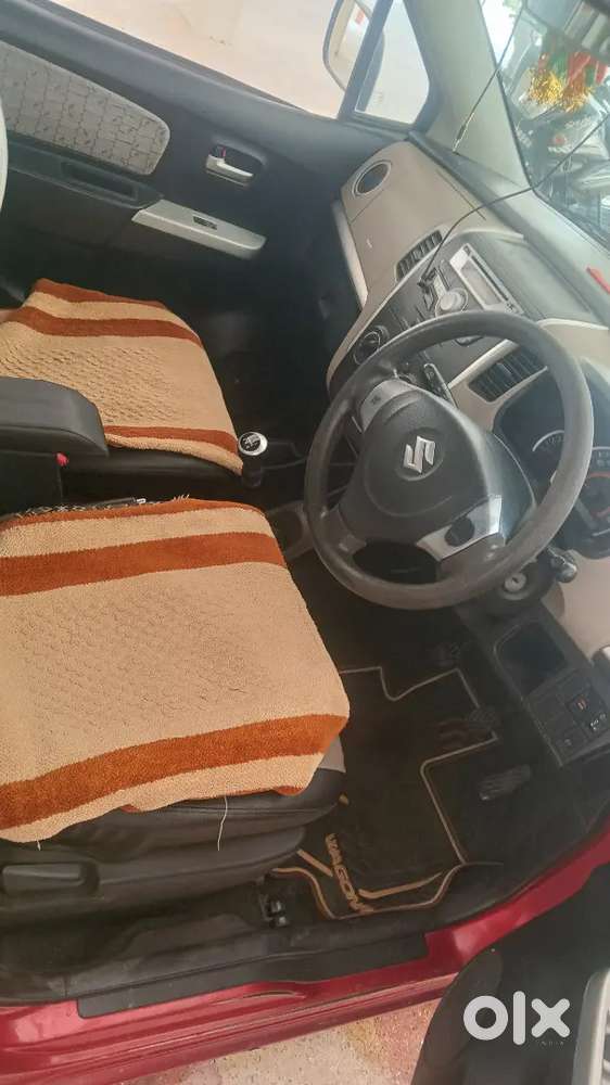 Wagonar Vxi Modle Eentrel Lock And Power Window And Power Steering