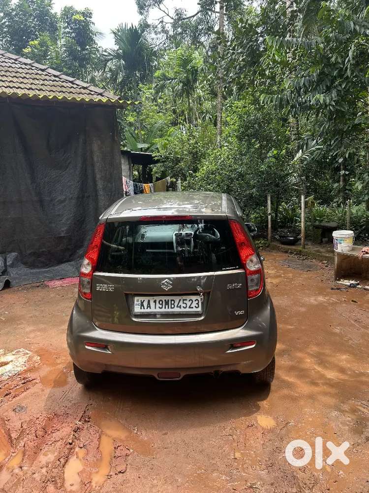Maruti Suzuki Ritz 2011 Petrol Manual