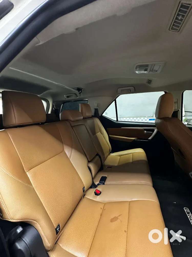 Toyota Fortuner 2019 Diesel 87400 Km Driven Service Toyota Totally