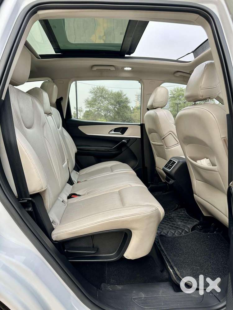 Mahindra Xuv700 2.2 Ax 7 Diesel Mt Str, 2022, Diesel