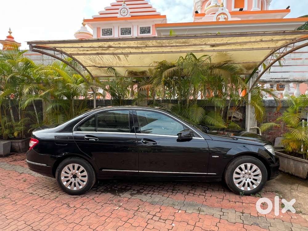 Less Driven C200 Mercedes