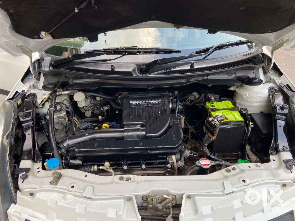 Maruti Suzuki Swift Dzire 1.3 Zxi, 2015, Petrol