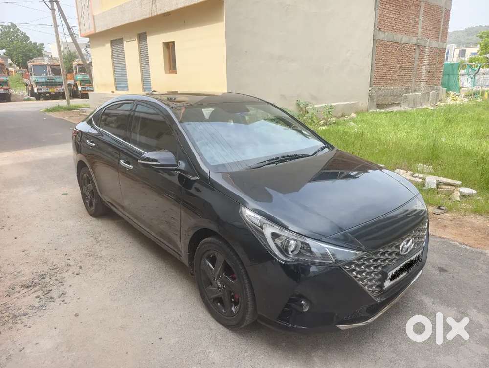 Hyundai Fluidic Verna Diesel 2022
