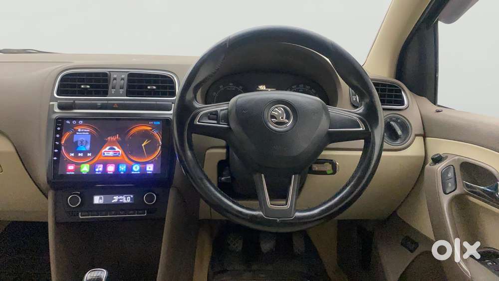 Skoda Rapid [ ] 1.6 Mpi Style Plus, 2016, Petrol
