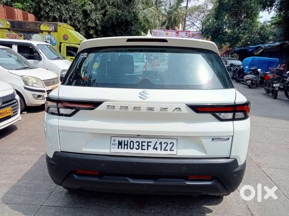 Maruti Suzuki Brezza Vxi At, 2023, Petrol
