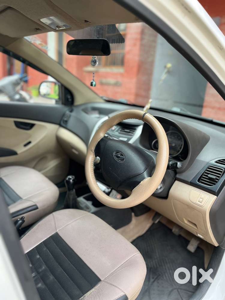Hyundai Eon 1.0 Magna 2015