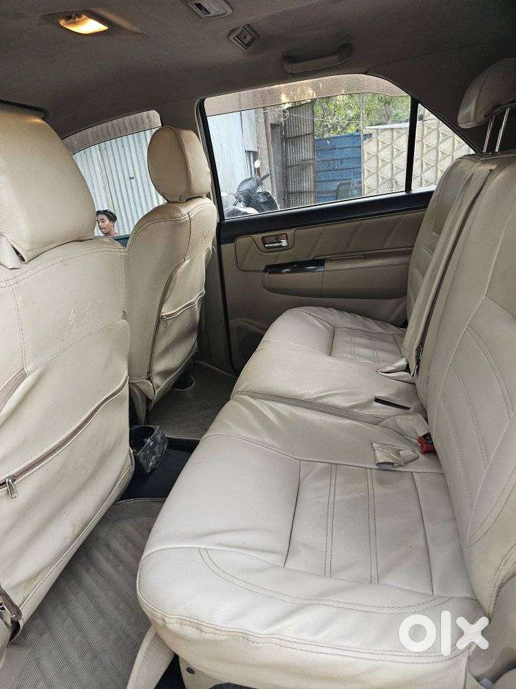 Toyota Fortuner 2011-2016 4x2 Manual, 2015, Diesel