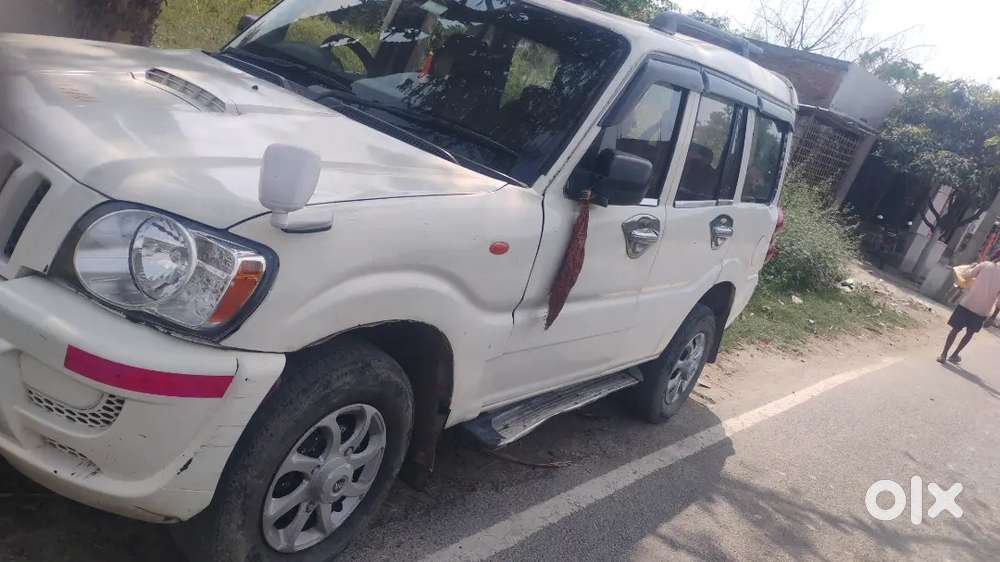Mahindra Scorpio 2012 Diesel 200000 Km Driven
