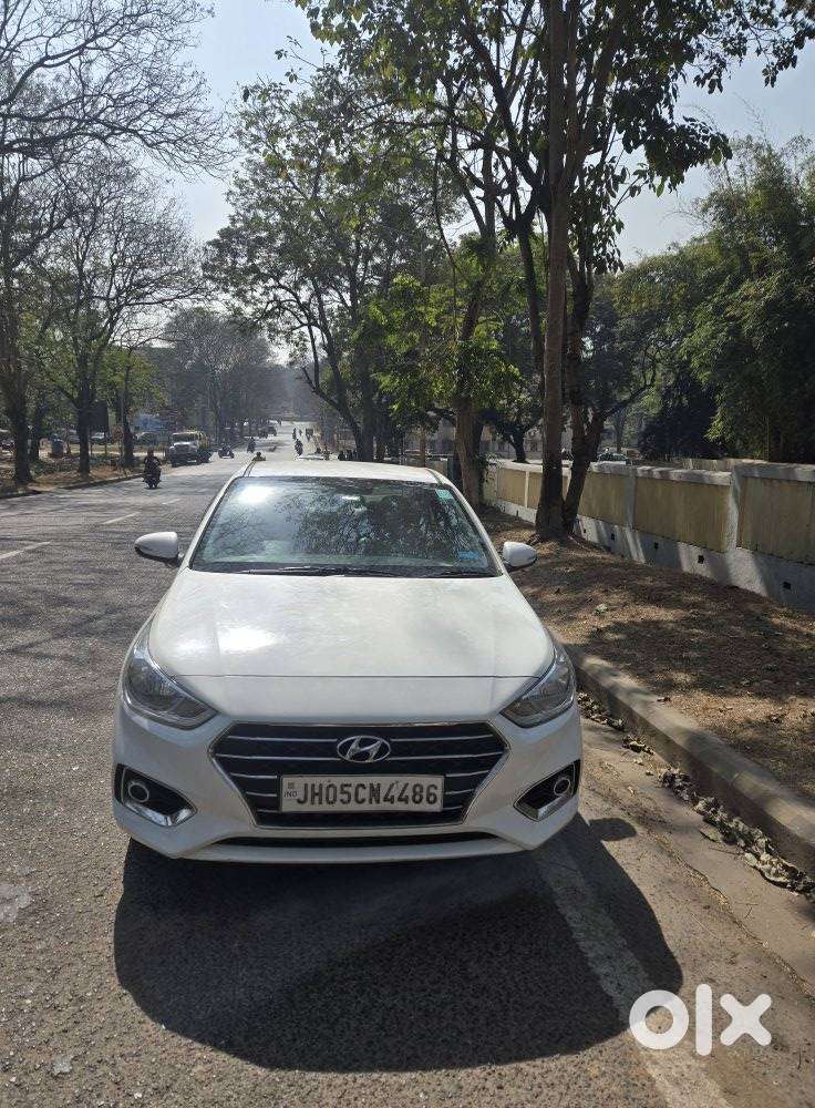 Hyundai Verna Sx 1.5 Petrol Ivt, 2019, Petrol