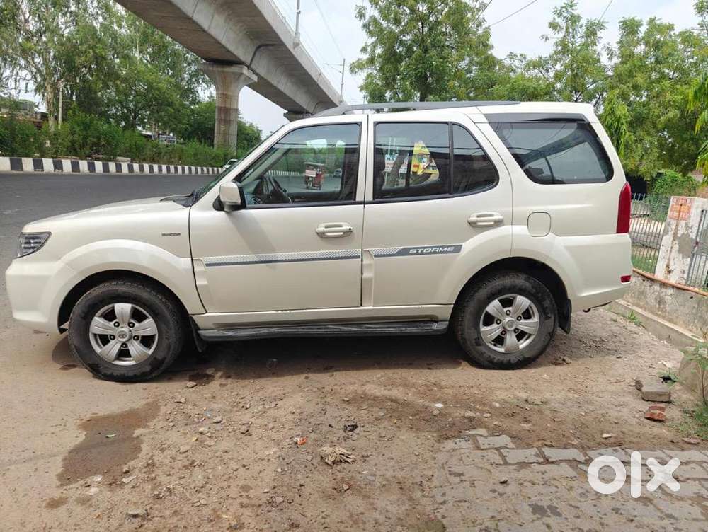 Tata Car Diesel 2017 With Service Record