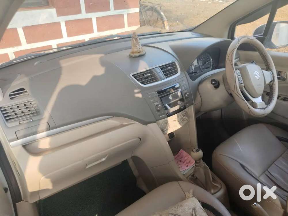 Maruti Suzuki Ertiga 2016 Diesel 125000 Km Driven