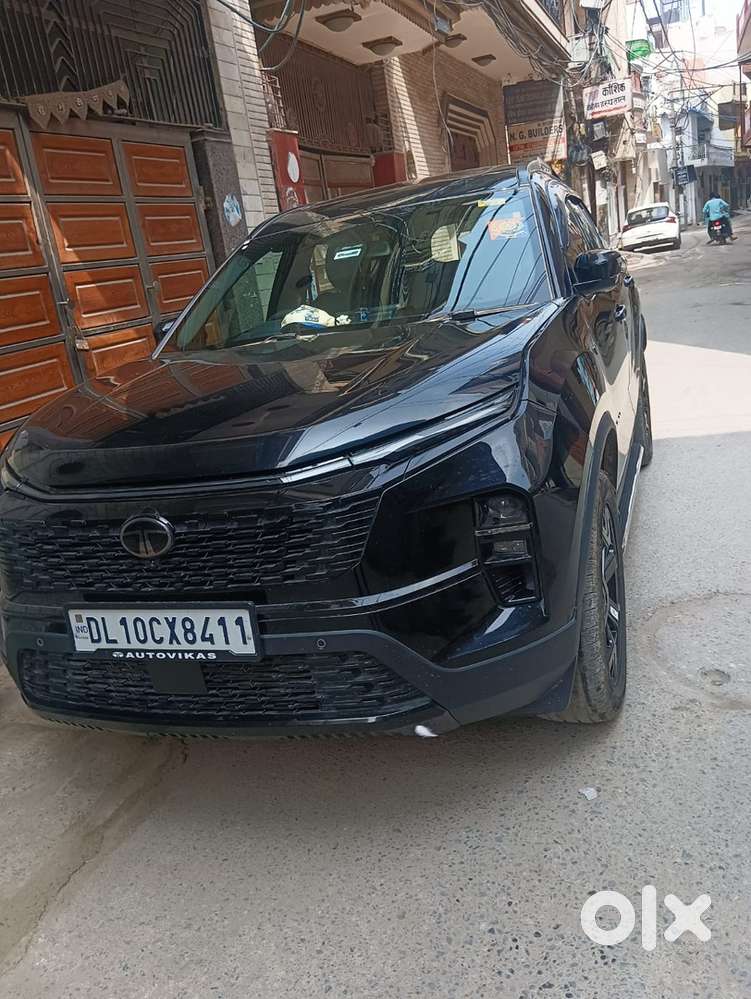Tata Safari Adventure 2024 Diesel 7 Str Dark Edition