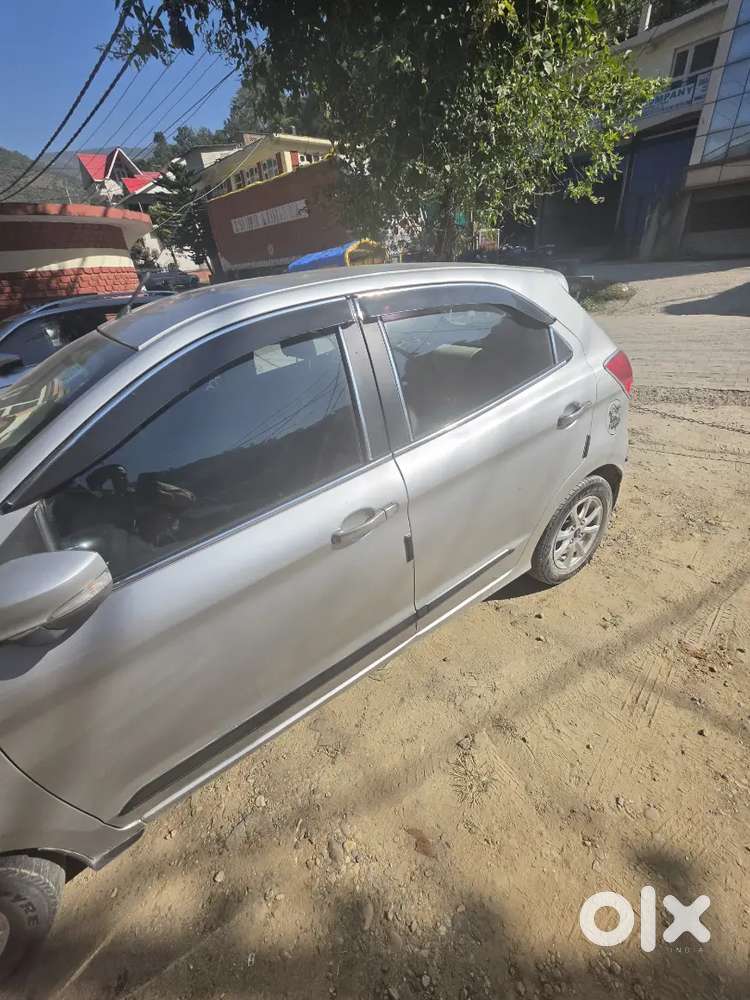Officer Maintained Ford Figo Petrol With Full Service History
