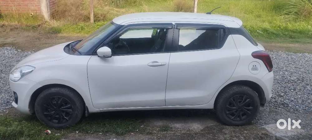 Maruti Suzuki Swift 2021