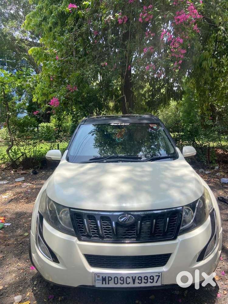Mahindra Xuv500 2018 Diesel 128000 Km Driven