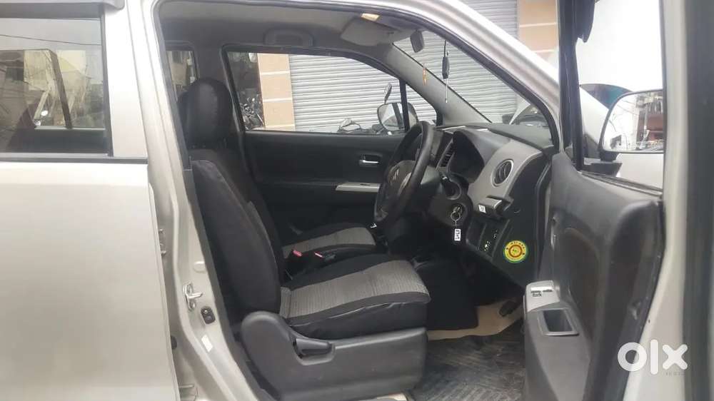 Maruti Suzuki Wagon R 2012 Lxi Cng Urgent Sale 4 New Tyres