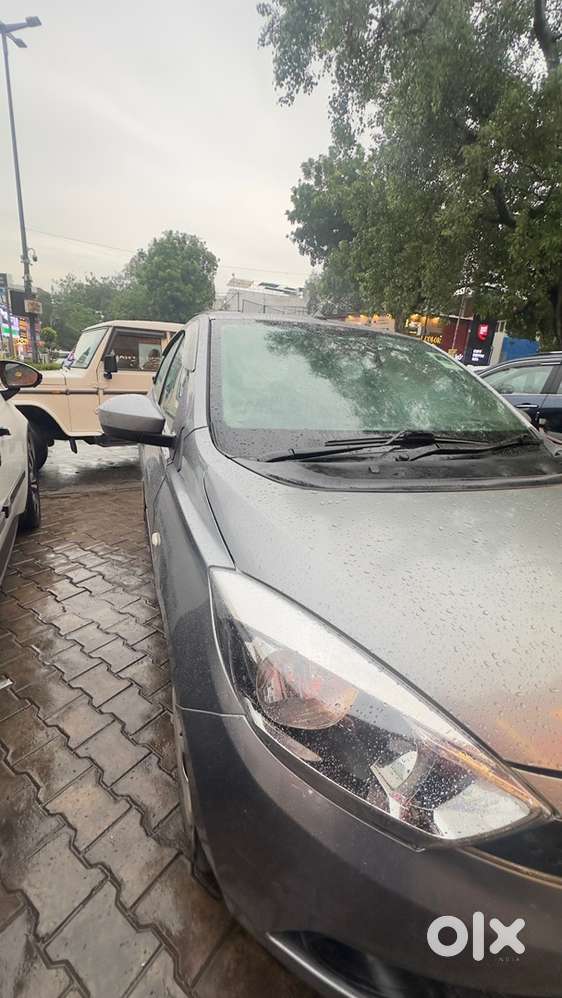 Tata Tiago Petrol 2018
