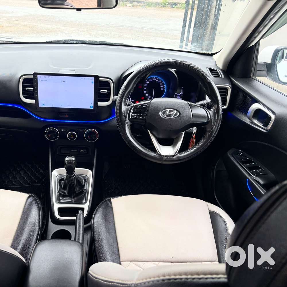 Hyundai Venue S 1.2 Petrol, 2022, Petrol