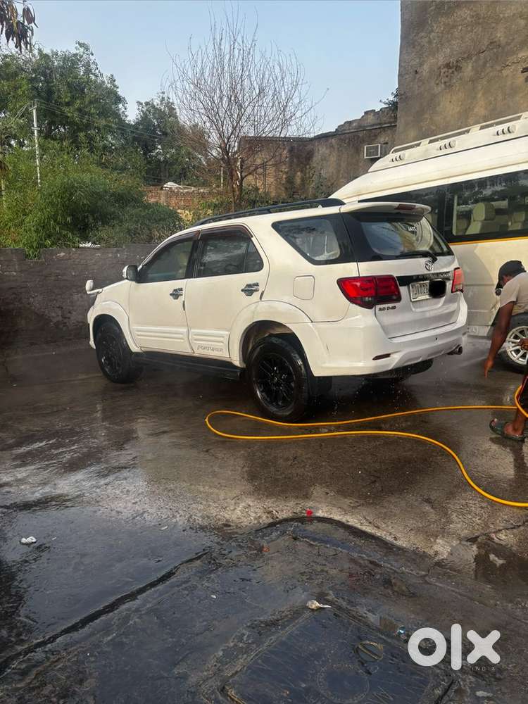 Toyota Fortuner 2015 Totally Maintained With Proper Service And Care
