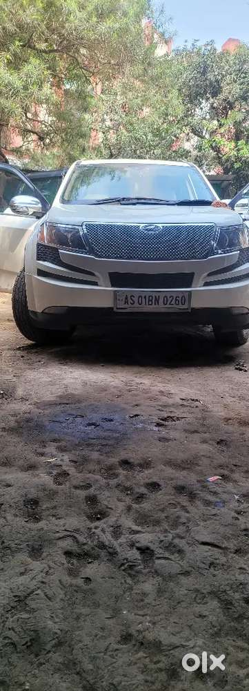 Mahindra Xuv500 2014 Diesel 100400 Km Driven