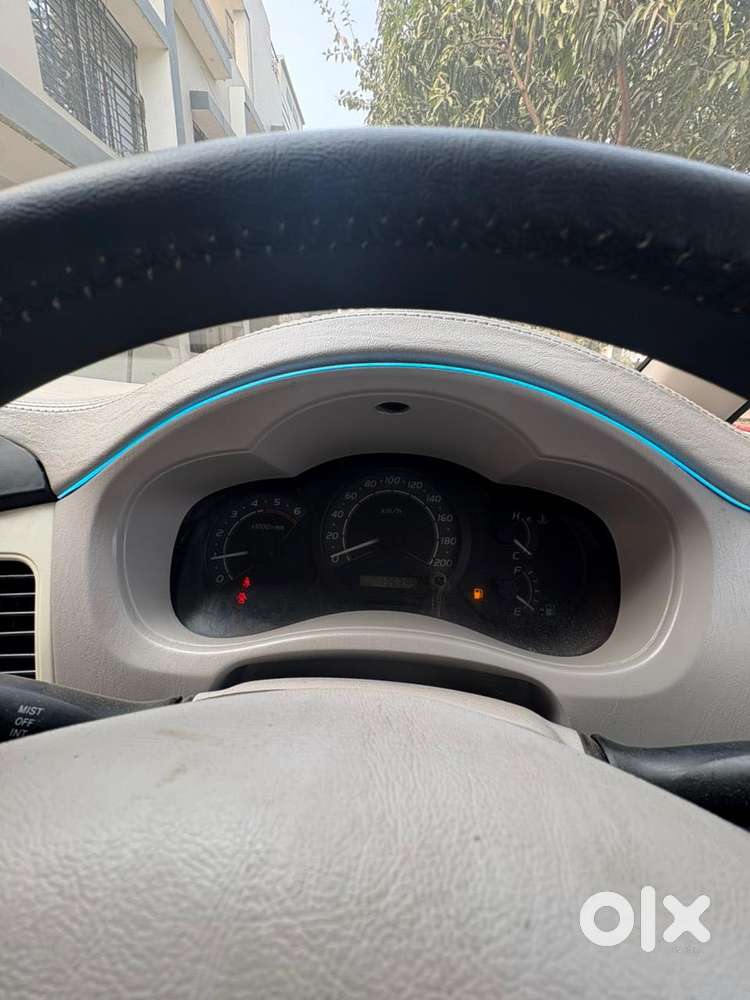 Toyota Innova 2009-2011 2.5 Vx 7 Str Bsiv, 2009, Diesel