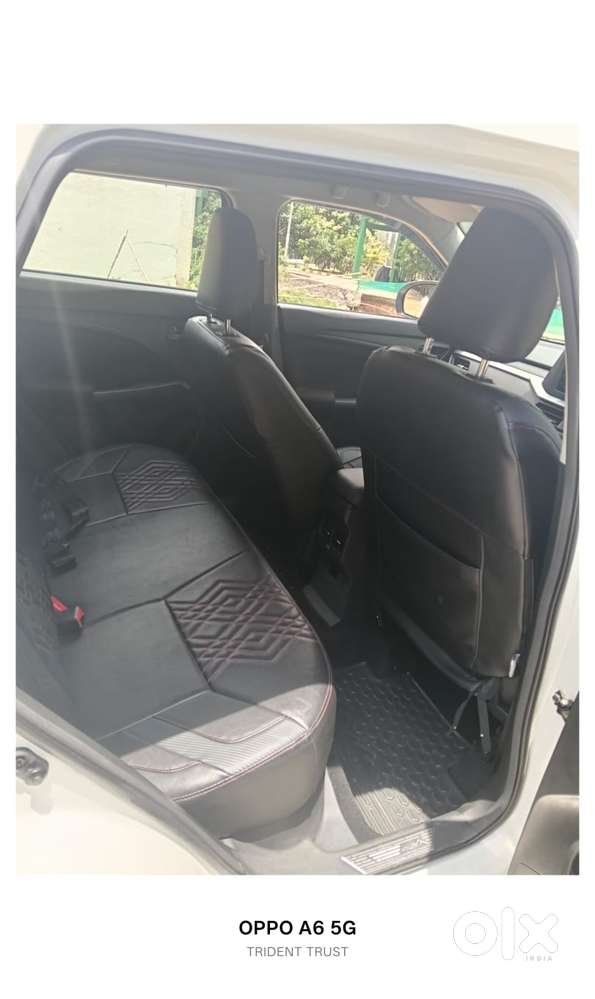 Maruti Suzuki Brezza 1.5 Vxi Smart Hybrid, 2023, Petrol