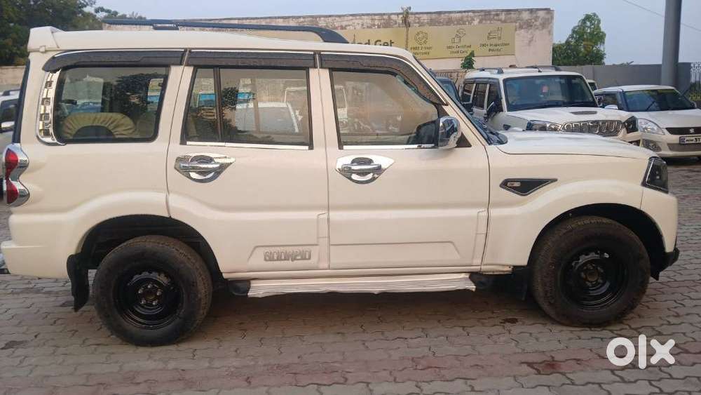 Mahindra Scorpio S3, 2019