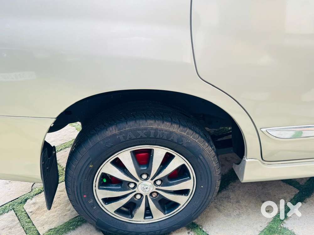 Toyota Innova 2.5 G (diesel) 7 Seater, 2015, Diesel