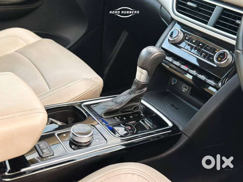 Mahindra Xuv700 Ax7 Awd, 2023, Diesel