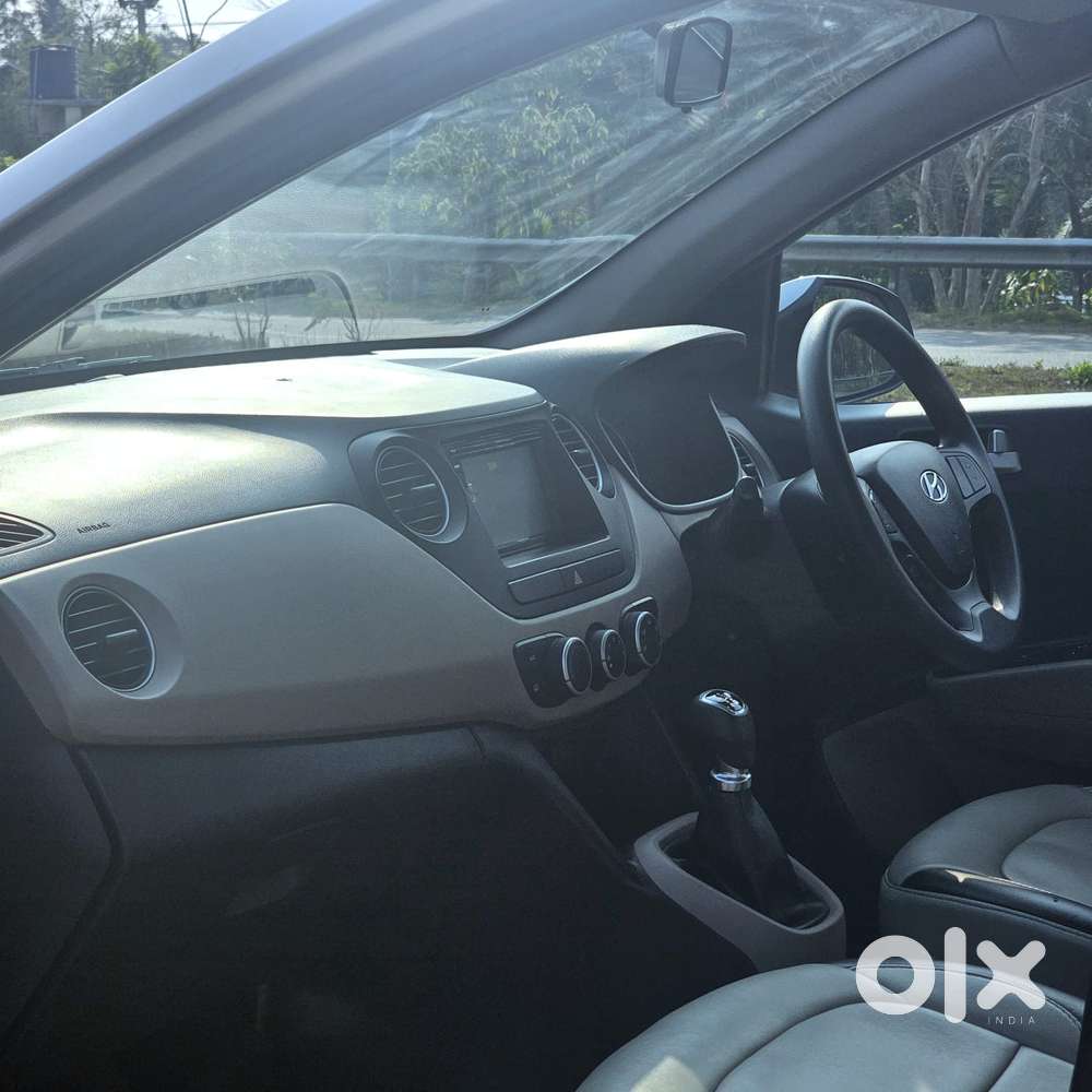 Hyundai Grand I10 Sportz 1.2 Kappa Vtvt, 2017, Petrol