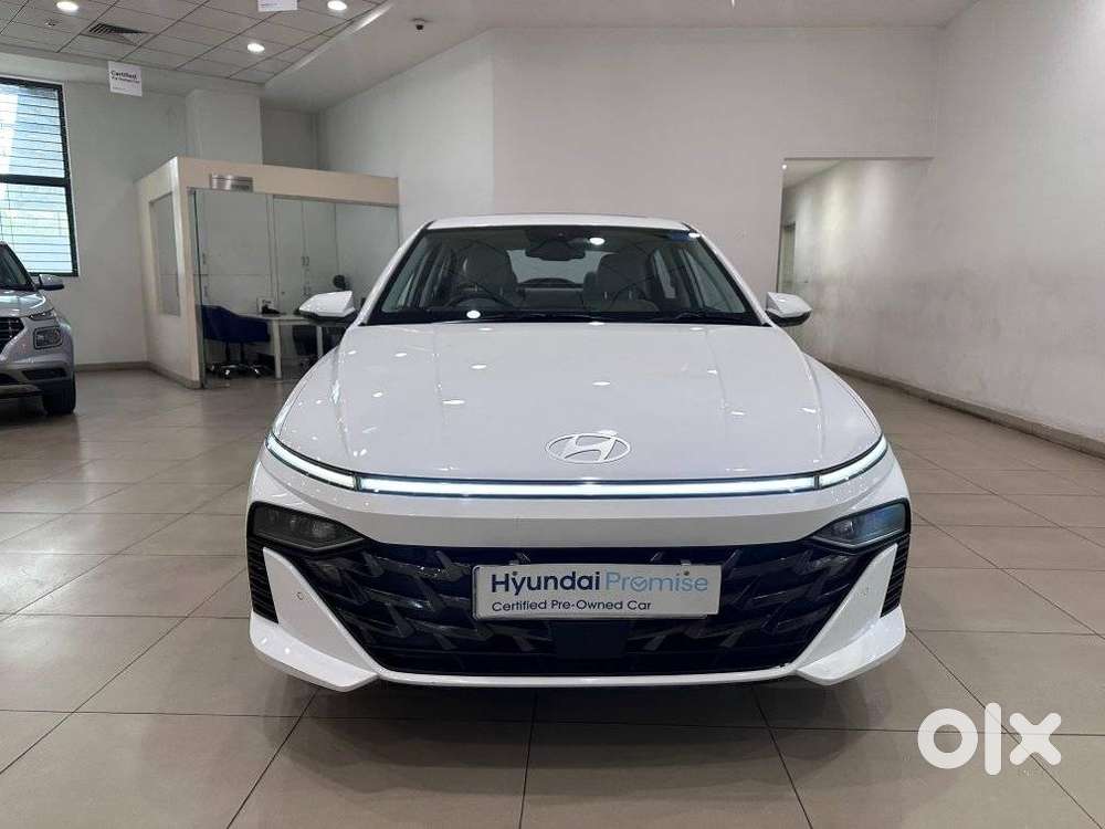 Hyundai Verna 1.5 Sx (o) Ivt, 2023, Petrol