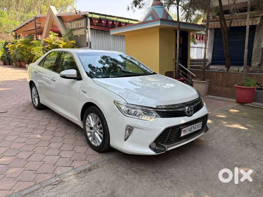 Toyota Camry Hybrid 2.5, 2015, Petrol