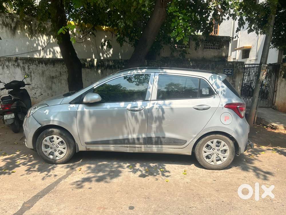 Hyundai Grand I10 Sportz 2016