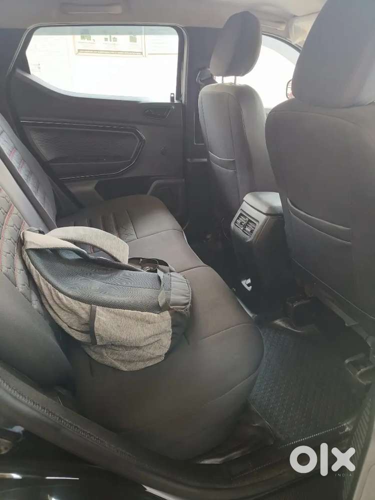 Renault Kiger 2025 Petrol 6000 Km Driven