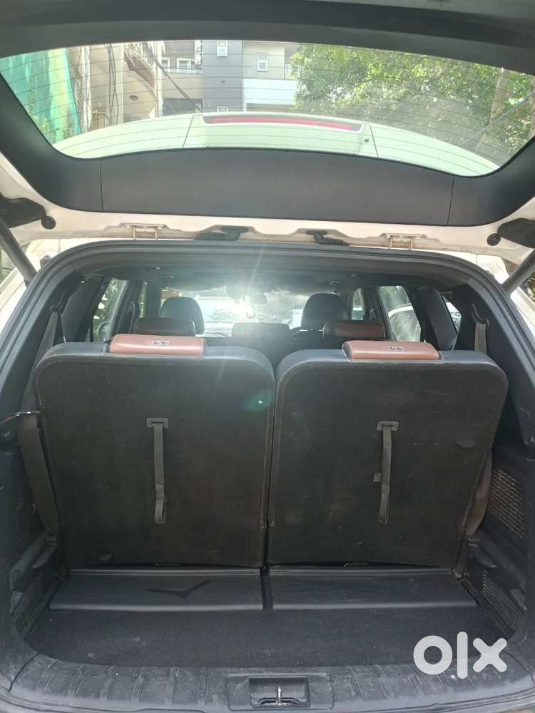 Mahindra Alturas G4 4wd At, 2019, Diesel