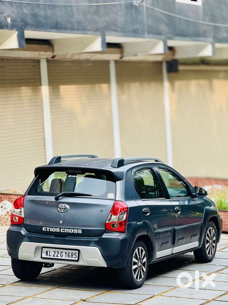 Toyota Etios Cross 1.2l G, 2014, Petrol