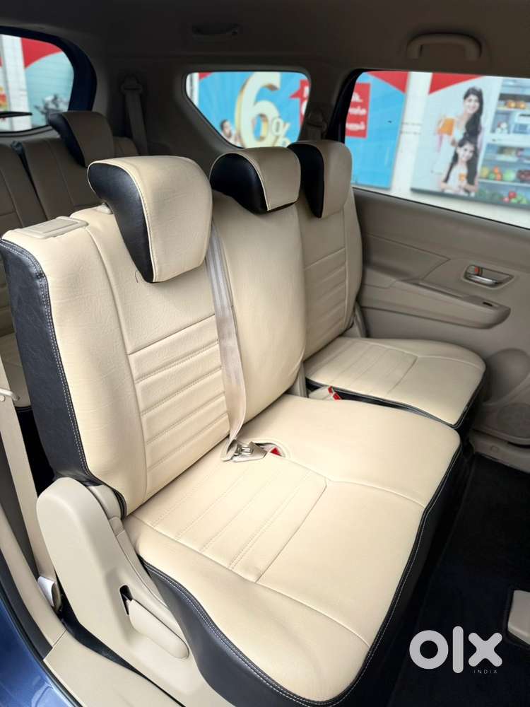 2026 Toyota Rumion V Petrol+hybrid Automatic