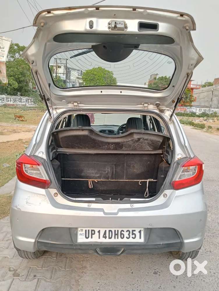 Tata Tiago Xz 2017 Model