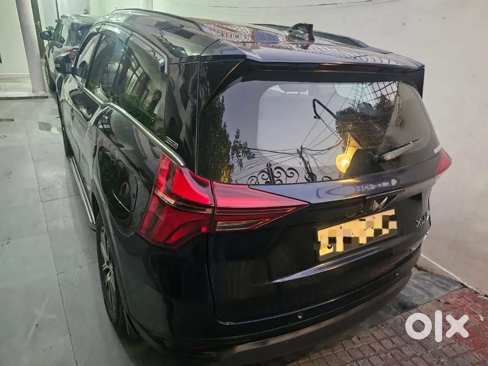 Mahindra Xuv700 2022 Diesel Well Maintained