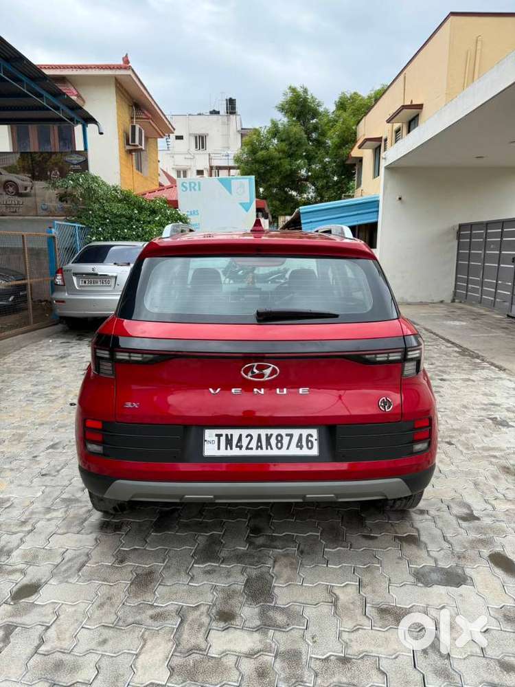 Hyundai Venue Sx Mt, 2022, Diesel