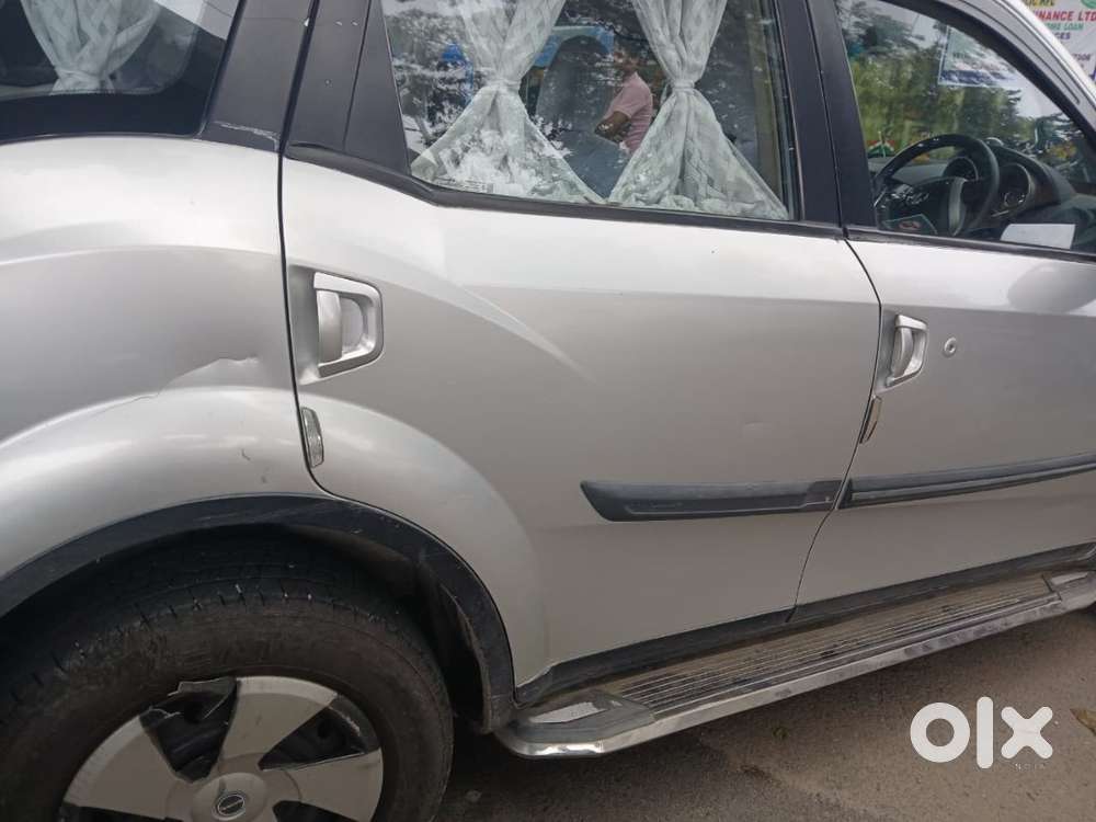 Mahindra Xuv500 W6 2018