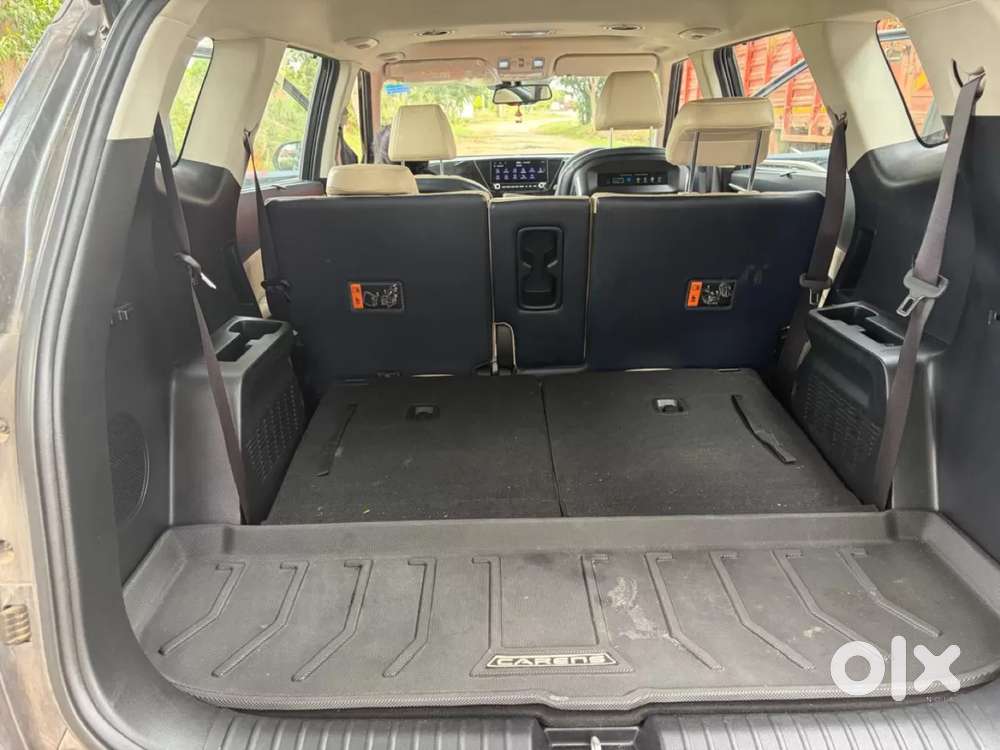 Kia Carens 1.4 Luxury Plus 6 Str, 2022, Petrol