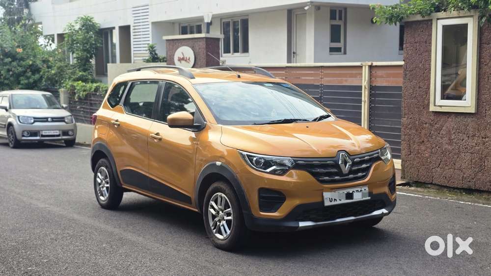 Renault Triber Rxt, 2019, Petrol