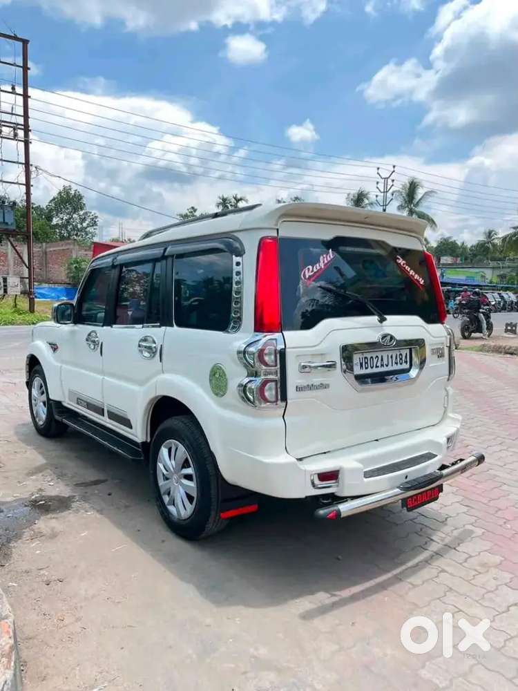 Mahindra Scorpio 1.99 S6 2016