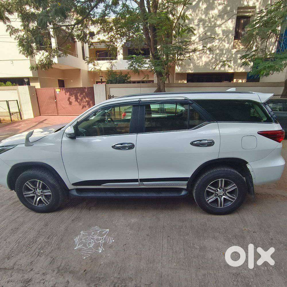 Toyota Fortuner 4x2 At 2.8 Diesel, 2020, Diesel
