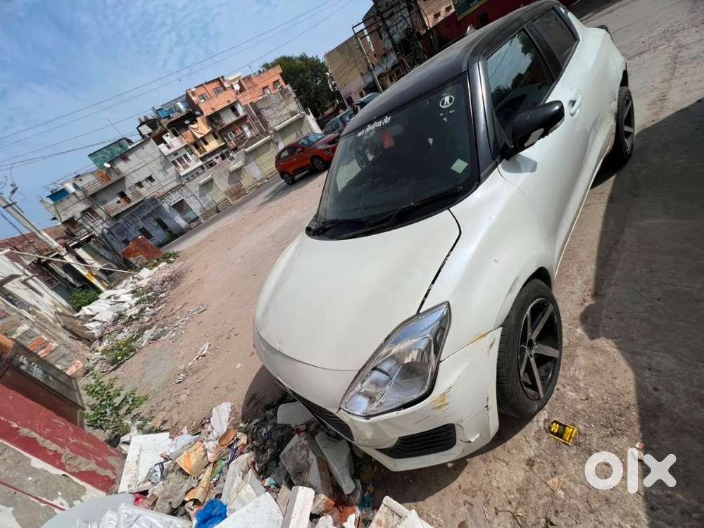 Maruti Swift Vxi 2020