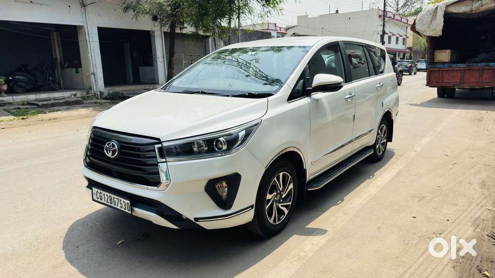Toyota Innova Crysta [2020-ongoing] 2.4 Vx 7 Str, 2022, Diesel