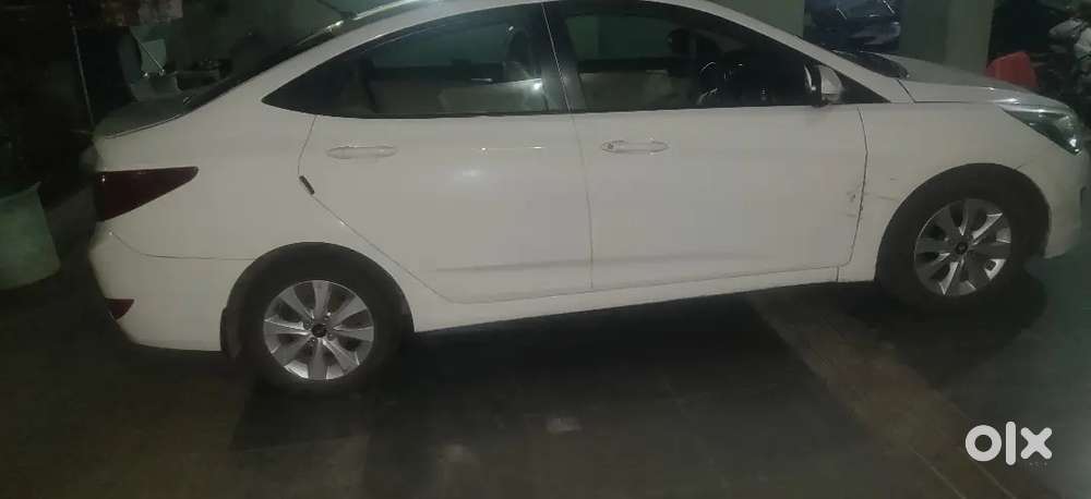 Hyundai Verna Fluidic At 2016 Model