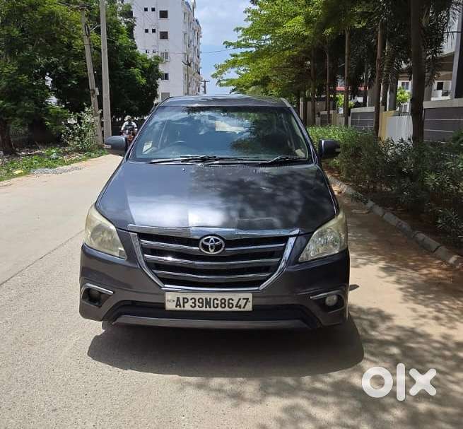 Toyota Innova Diesel 2015 Model