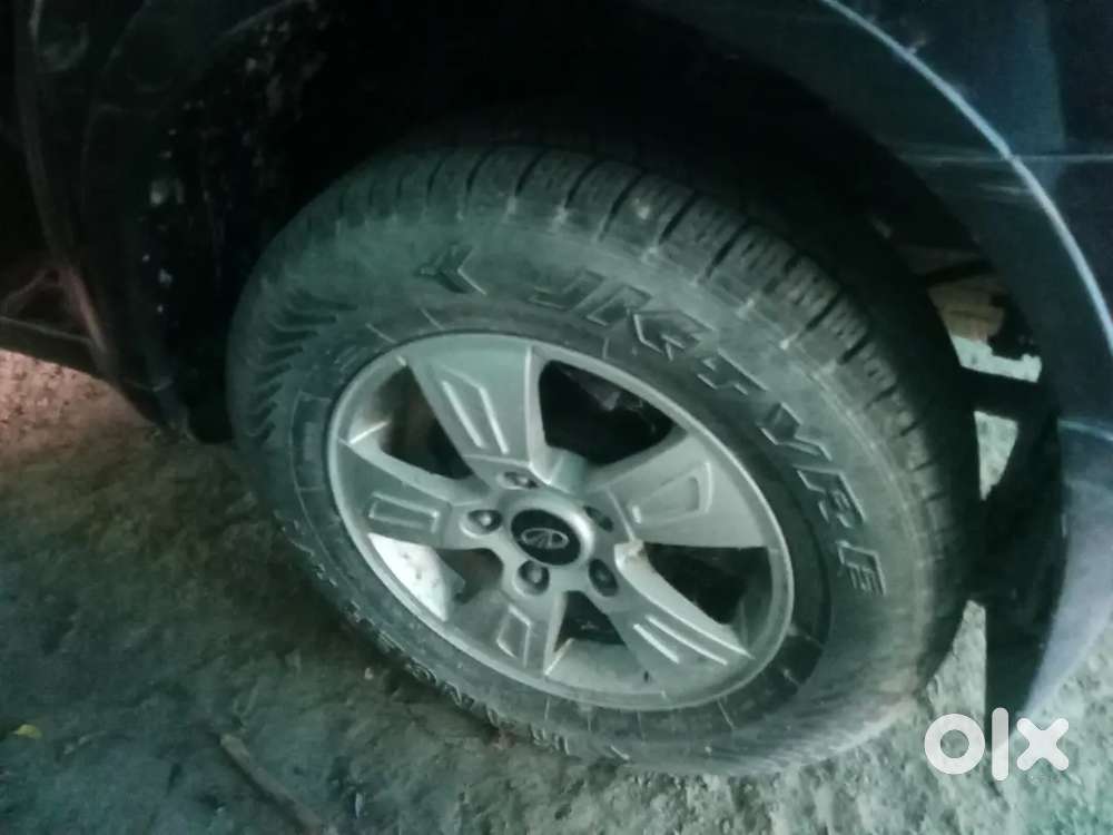Mahindra Xuv500 Diesel 2012 Second Owner